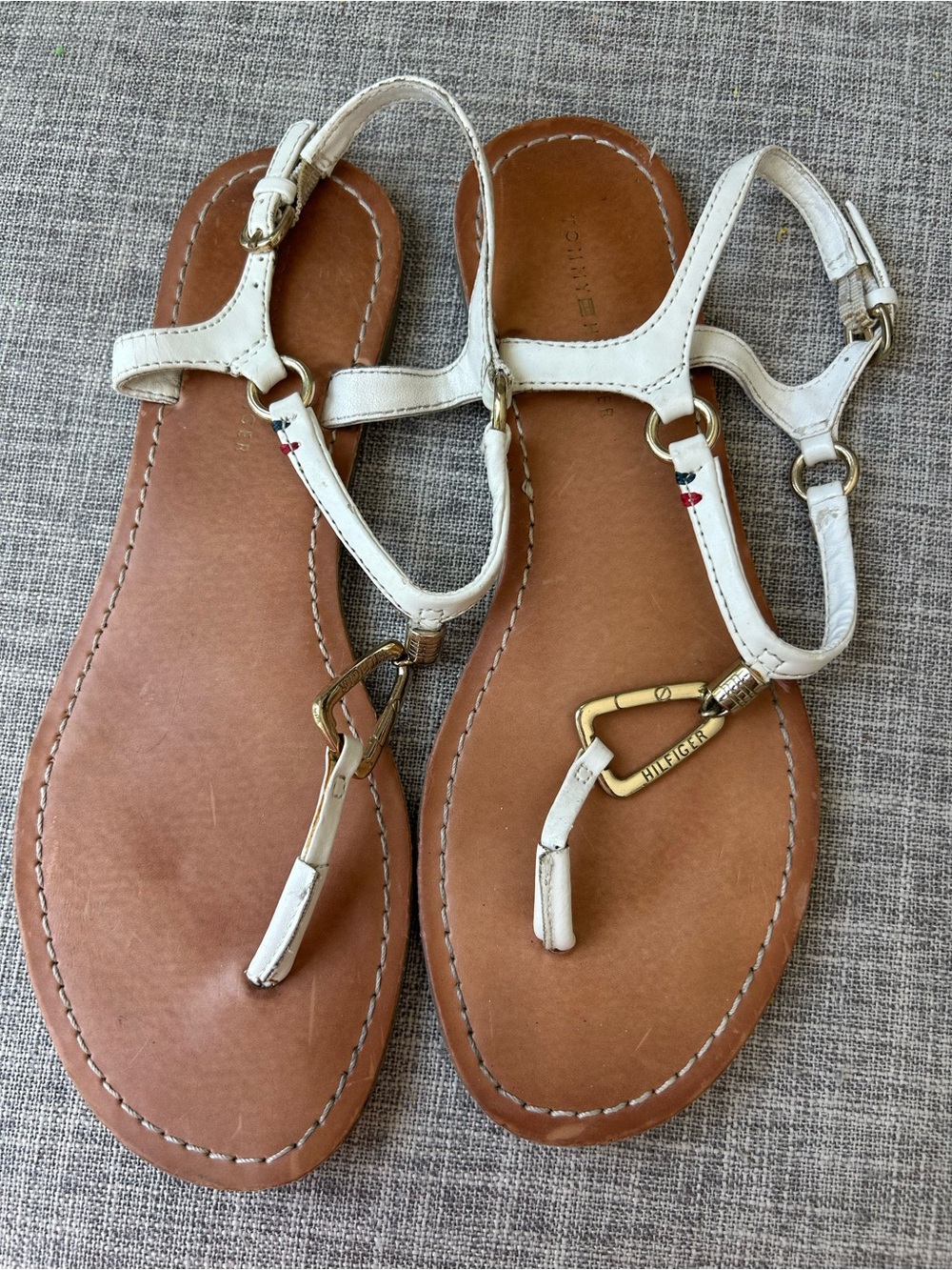 Tommy Hilfiger Leuca White Leather T-Strap Sandals with Gold Hardware